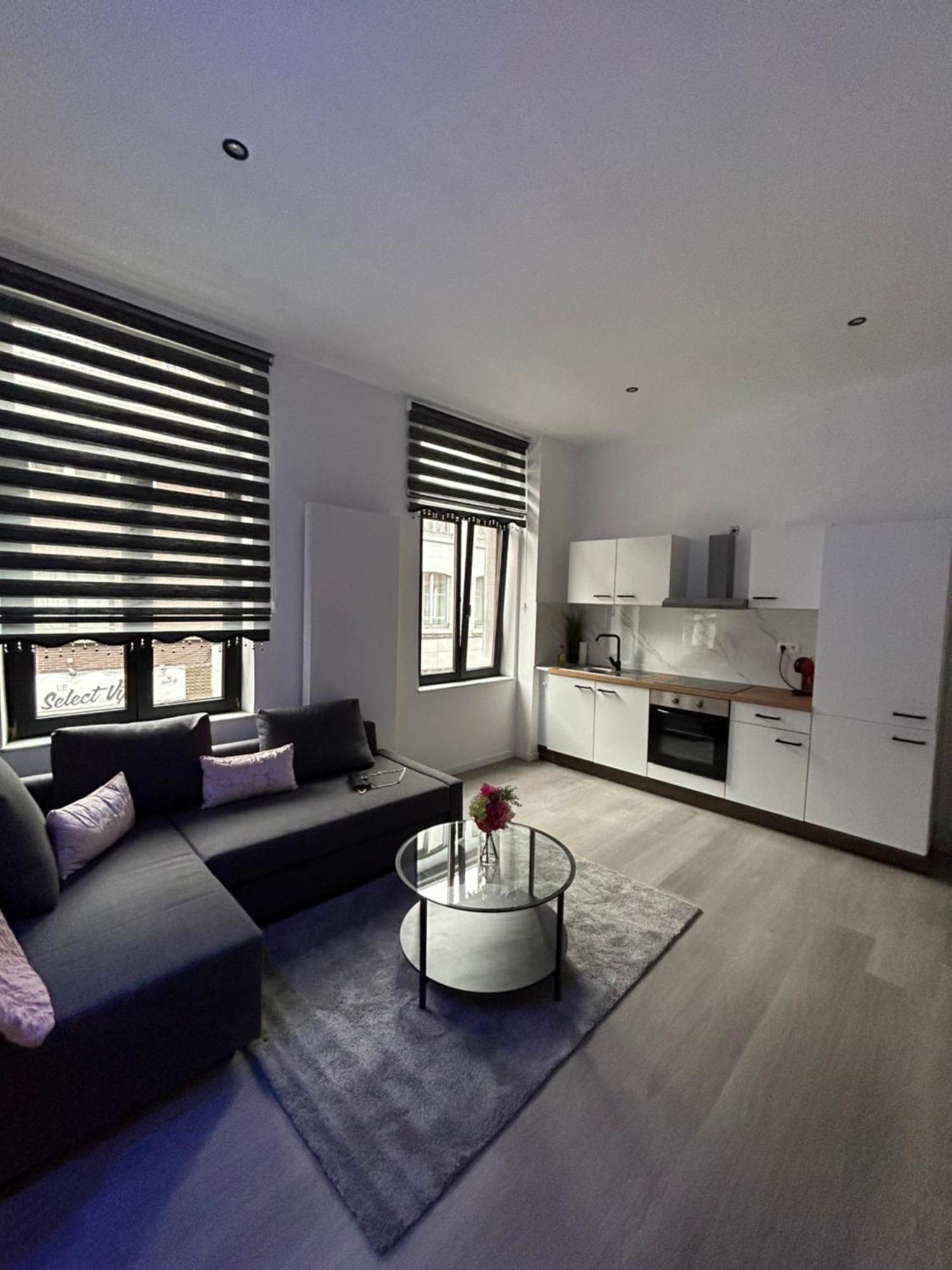 Foursuites Liège Exteriör bild